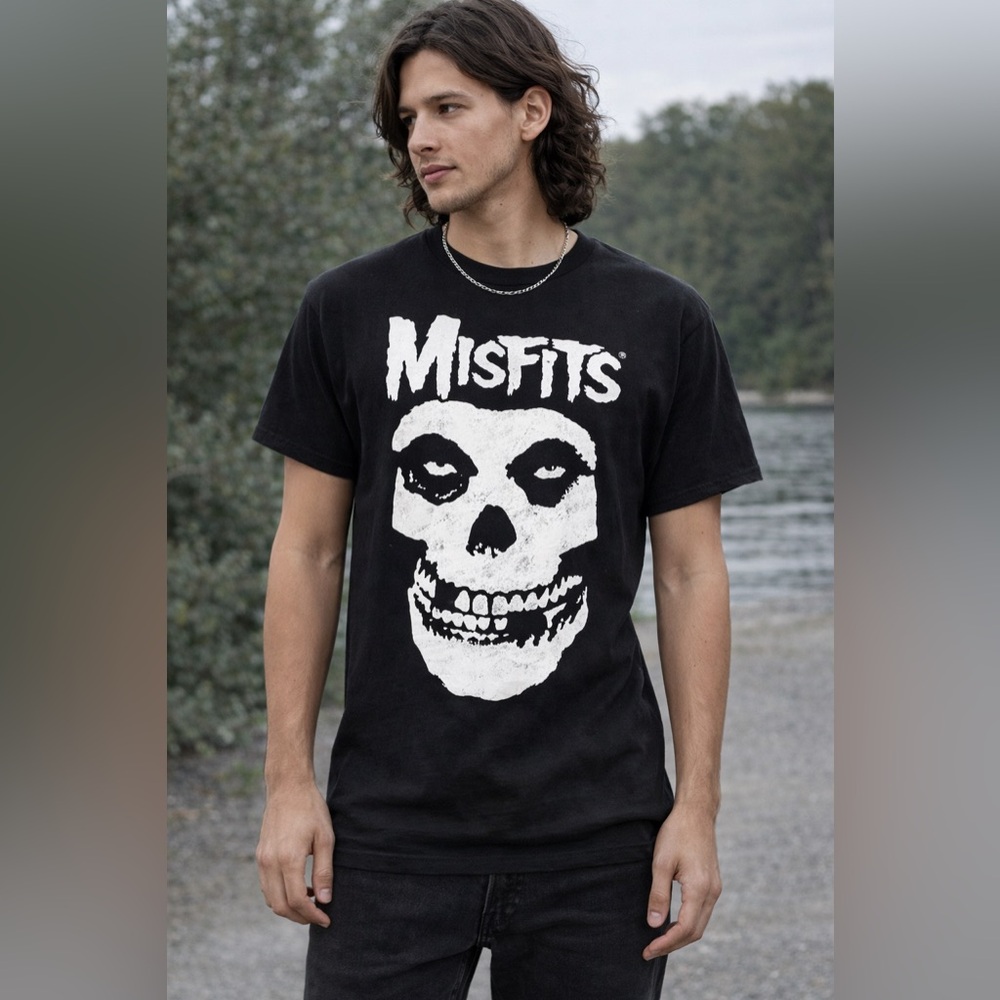 Misfits Fiend Skull Graphic T-Shirt Black Size M Punk Band Tee